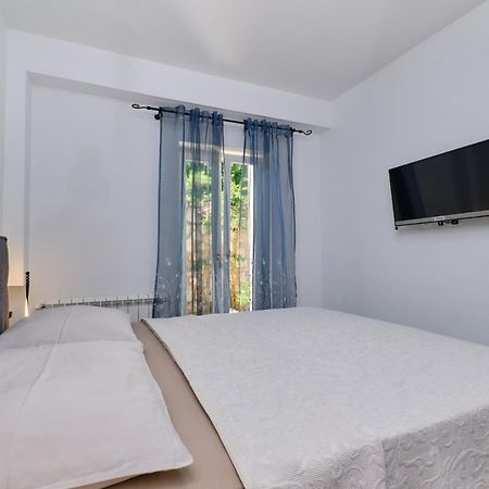 Apartamento Leonida Mali Lošinj Exterior foto