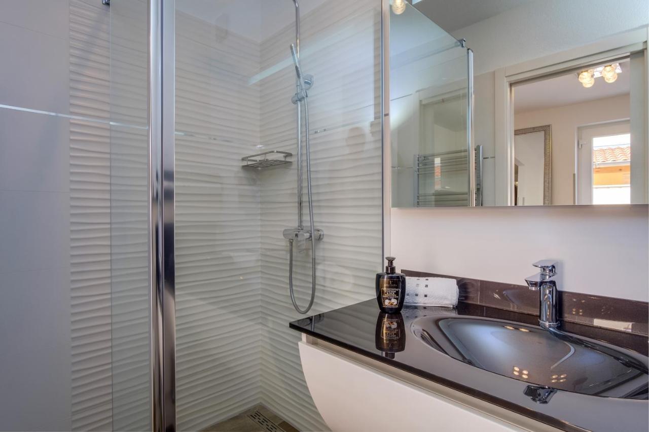 Apartamento Leonida Mali Lošinj Exterior foto