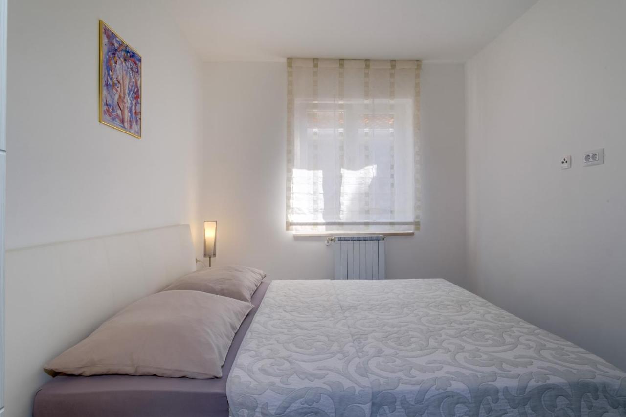Apartamento Leonida Mali Lošinj Exterior foto