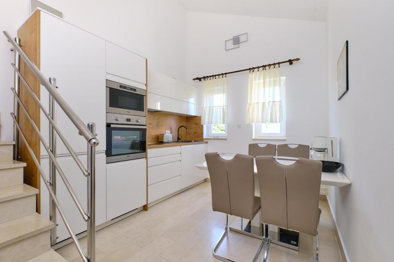 Apartamento Leonida Mali Lošinj Exterior foto