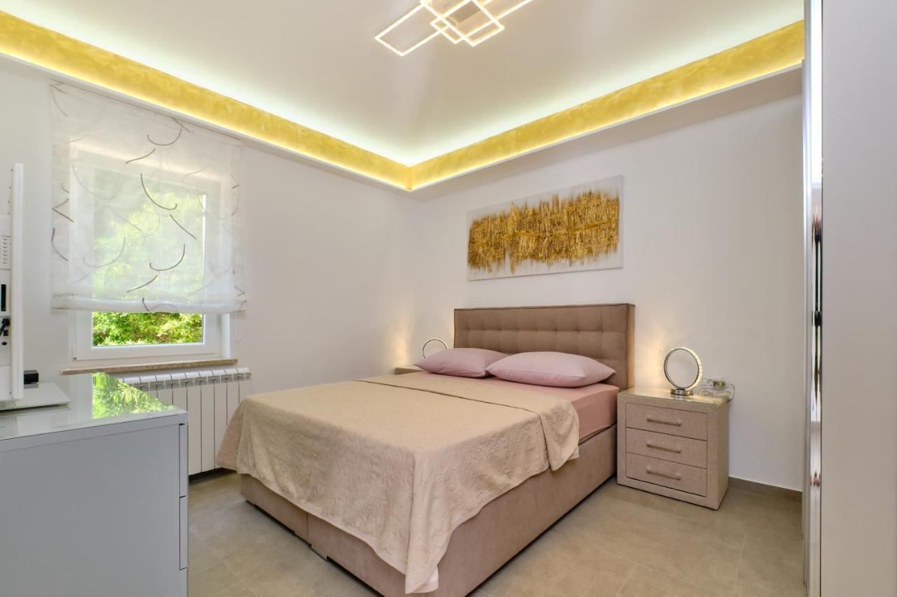 Apartamento Leonida Mali Lošinj Exterior foto